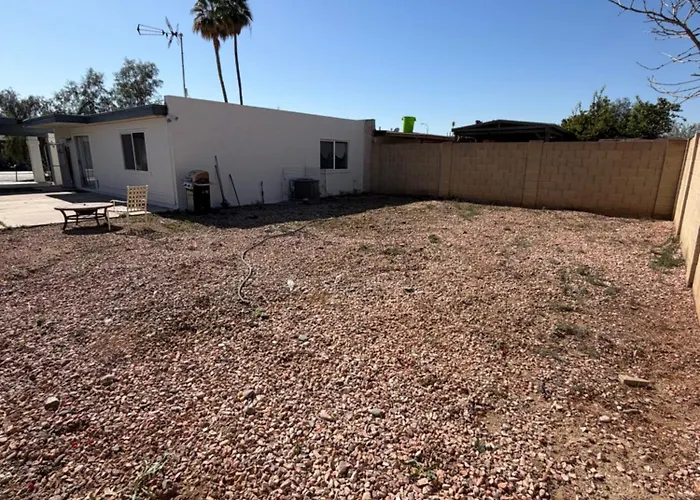 Spring Training Special Comfy 3 Bedroom